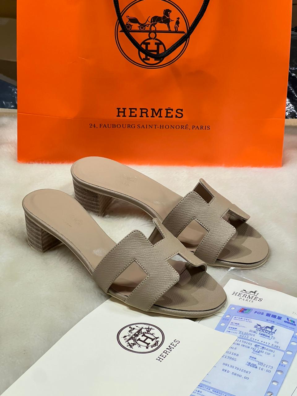 HERMES HEELS